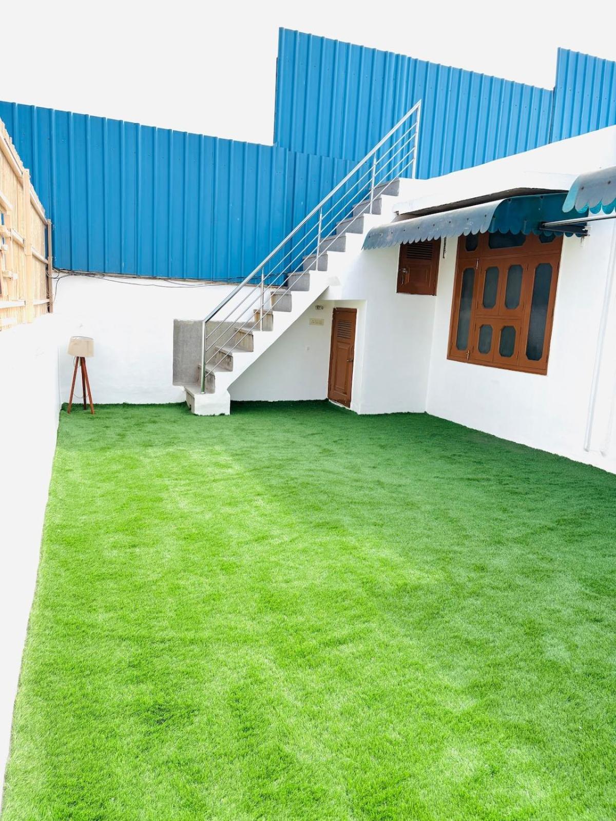 The Royal Retreat 2025 Apartment New Delhi