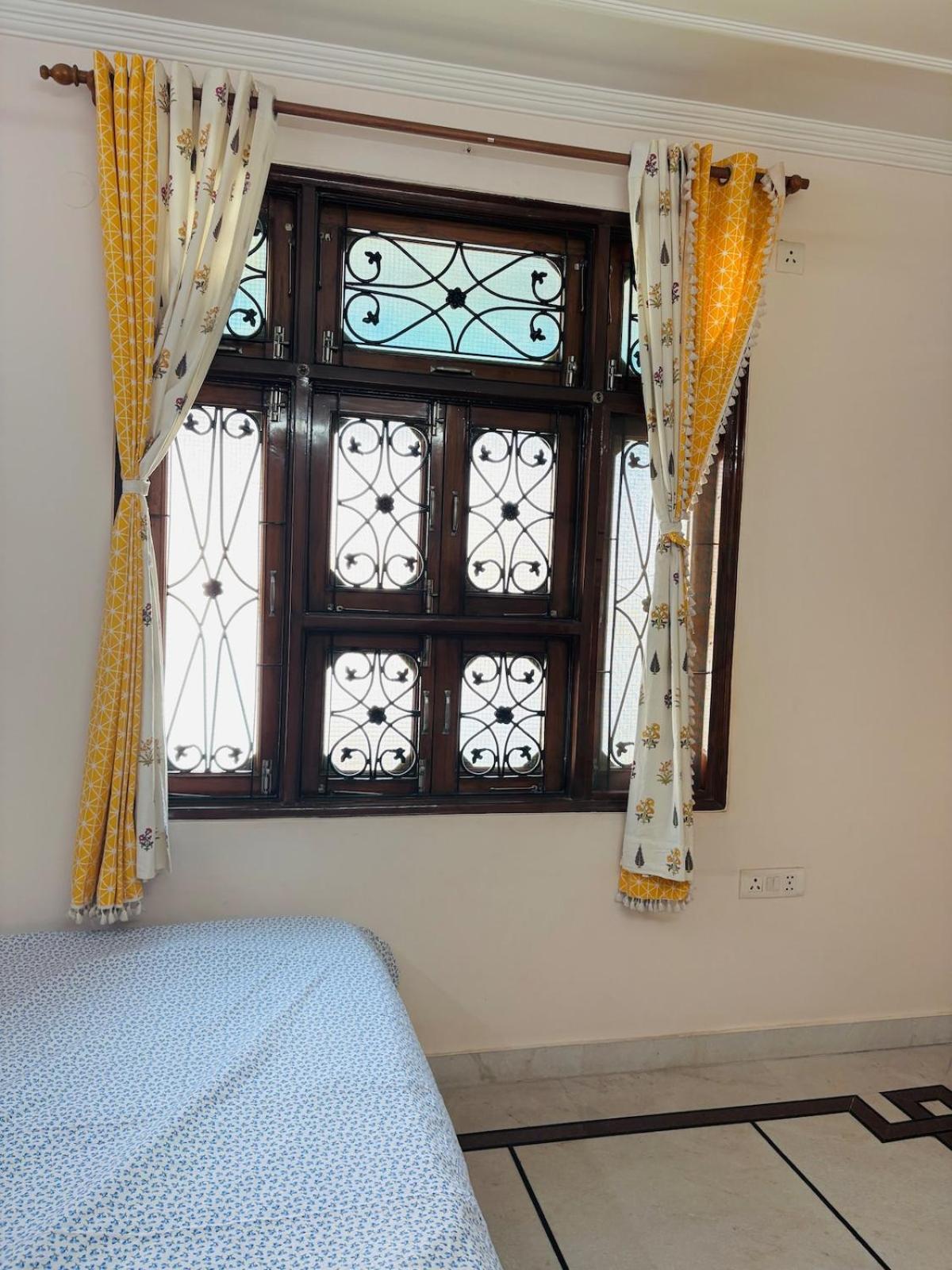 The Royal Retreat 2025 Apartment *