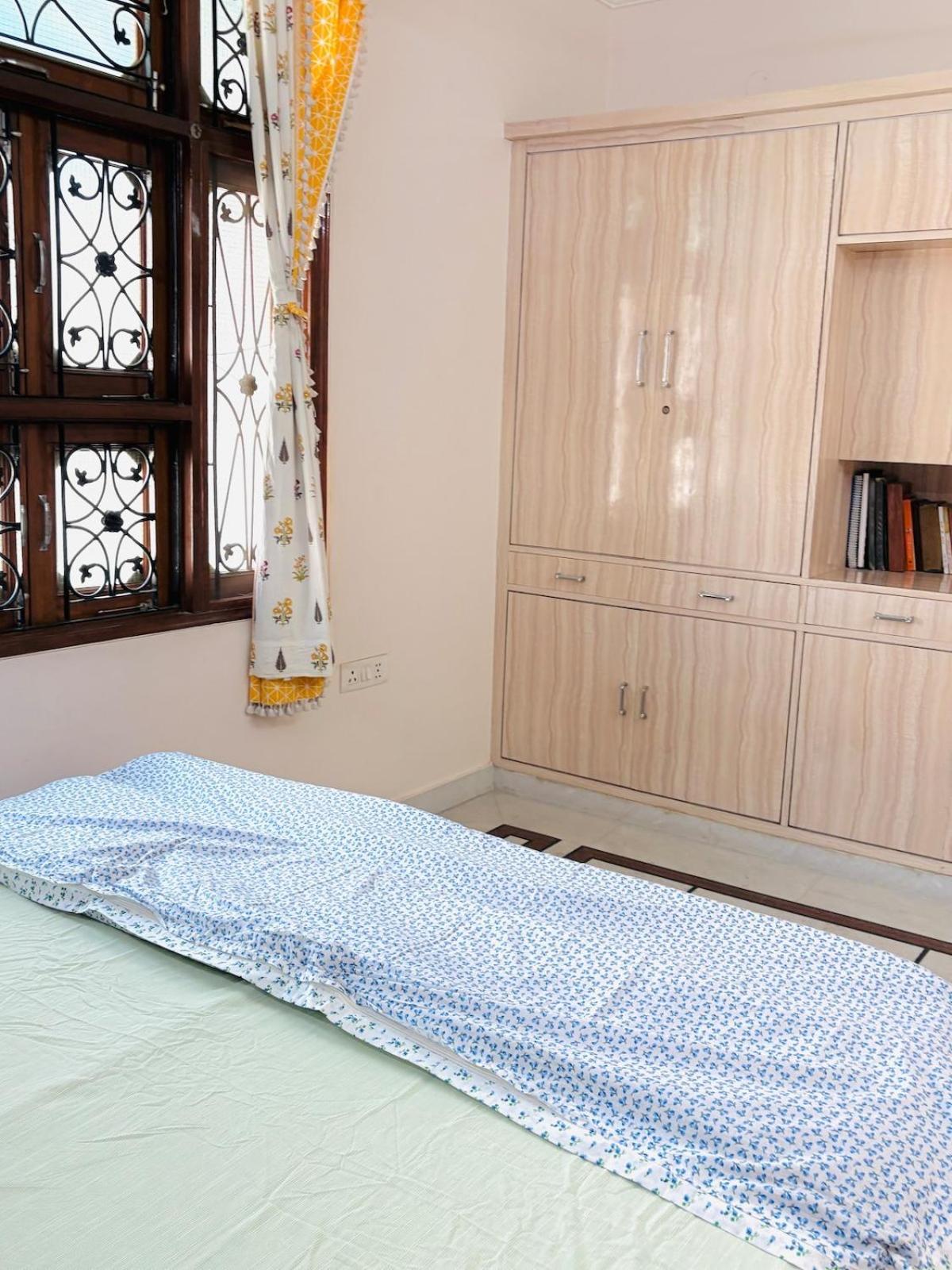 The Royal Retreat 2025 Apartment New Delhi
